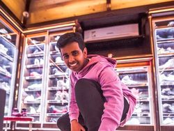 Gaya Tajir Melintir ala Instagrammer Remaja dari Dubai