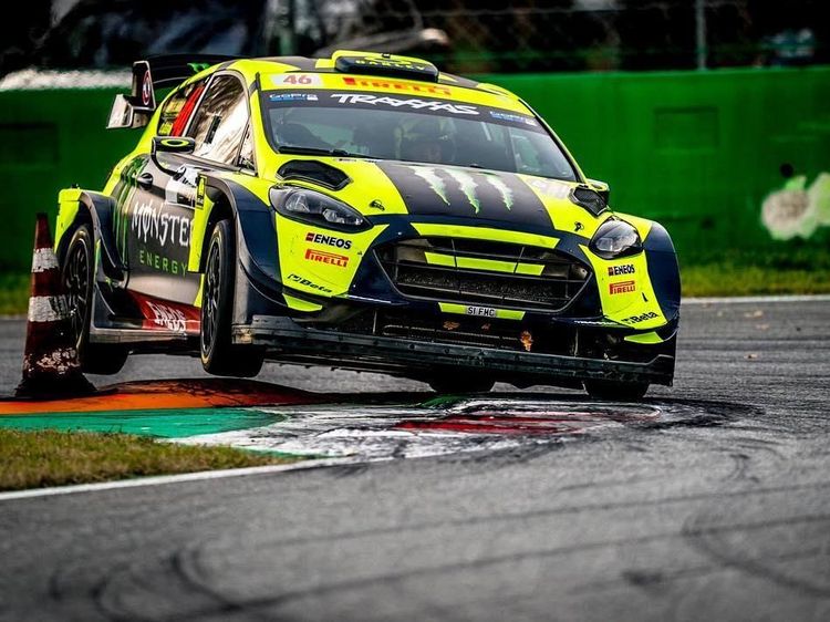 Aksi Valentino Rossi Jadi Juara di Reli Monza