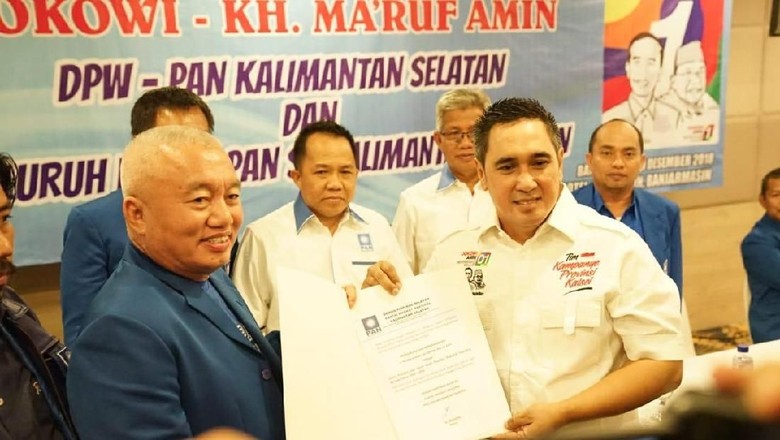 DPW PAN Kalsel Deklarasi Dukung Jokowi-Maruf Amin DPW PAN Kalsel Deklarasi Dukung Jokowi-Maruf Amin