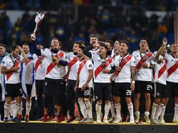 Argentina punya akademi River Plate yang mencetak pemain-pemain berkualitas. Alfredo Di Stefano, Daniel Passarella, Pablo Aimar, Radamel Falcao, dan Hernan Crespo adalah lulusan akademi mereka. (Foto: Denis Doyle/Getty Images)
