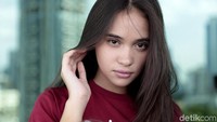 Pesonanya mulai terlihat usai tampil dalam film Ernest bertajuk Susah Sinyal.