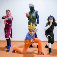 Tak hanya tampil sebagai Crystal Maiden, Saakira juga mengunggah berbagai tampilan di Instagramnya. Ia tetap memakai hijab saat memerankan banyak tokoh seperti Haruno Sakura dalam kartun Naruto. Foto: Istimewa