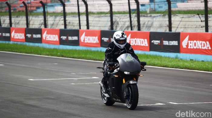 Honda RC213V-S Dijual Rp 7 Miliar, Desta: Bisa KPR Nggak?