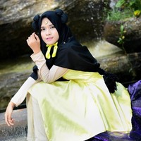 Selain Saakira, ada beberapa hijabers yang ikut aktif di komunitas yang sama dengan Saakira. Mereka adalah Nurul Ain Yacub dan Najwa Nyan. Foto: Istimewa