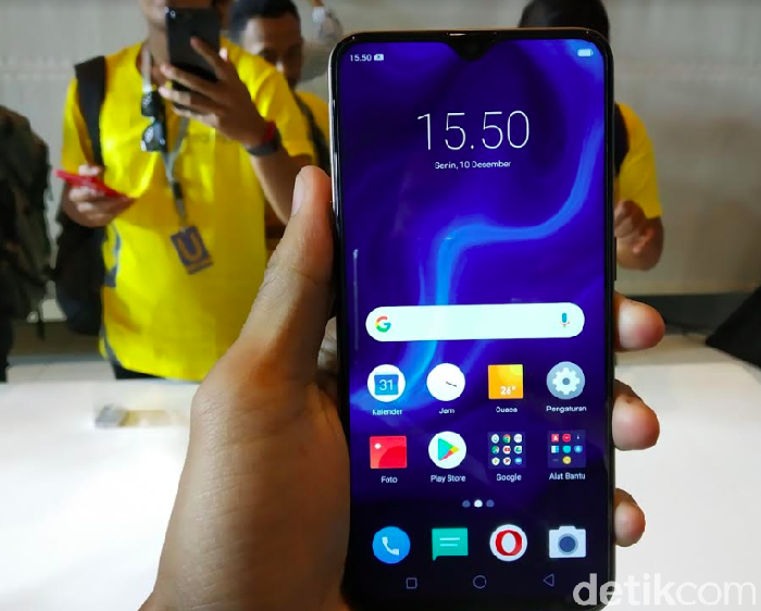 Ponsel Realme. Foto: Imron Rosyadi/detikinet Ponsel Realme. Foto: Imron Rosyadi/detikinet