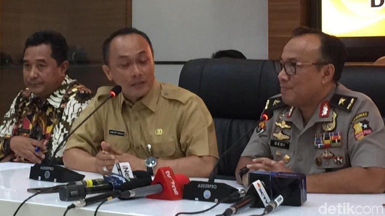 Dirjen Dukcapil: e-KTP Tercecer Murni Pidana, Tak Terkait Pemilu Dirjen Dukcapil: e-KTP Tercecer Murni Pidana, Tak Terkait Pemilu