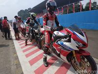 Live Report: Sensasi Mengendarai Motor MotoGP di Sentul