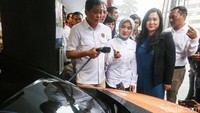 Pertamina mengatakan langkah ini merupakan antisipasi dan kesiapan Pertamina dalam menghadapi disruption business dari kendaraan konvensional berbahan bakar minyak ke arah kendaran listrik.