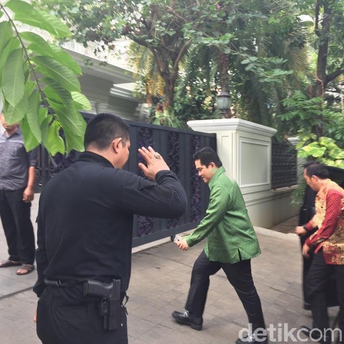 Pagi-Pagi Erick Thohir Temui Maruf Amin, Bahas Apa?