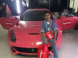 Gaya Tajir Melintir ala Instagrammer Remaja dari Dubai