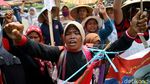 Jokowi Didemo Soal Kriminalisasi Pejuang Lingkungan