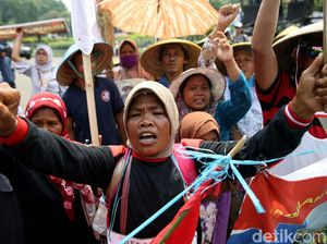 Jokowi Didemo Soal Kriminalisasi Pejuang Lingkungan