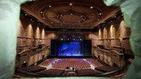 Sebuah teater tua di kota London, Inggris kembali dibuka untuk umum setelah 80 tahun terbengkalai. Teater bernama Alexandra Palace Theatre itu merupakan salah satu bangunan teater tertua yang masih berdiri di kota London. Leon Neal/Getty Images.