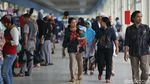 Ratusan Pedagang Mulai Tempati Kios di Skybridge Tanah Abang