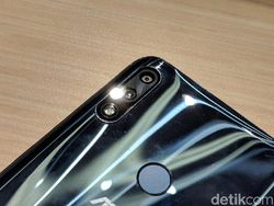 Lebih Dekat dengan Zenfone Max Pro M2 dan Zenfone Max M2