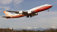 Boeing 747-8. Berat kosong: 220.128 kilogram. Panjang: 76,3 meter. Lebar sayap: 68,4 meter. Penerbangan pertama: 2010 (Foto: CNN)