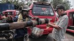 Senyum Penjual Air Aren Bertahan di Tengah Gerusan Zaman
