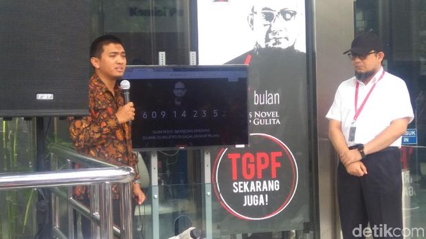 WP KPK meluncurkan jam hitung kasus penyiraman air keras terhadap Novel Baswedan