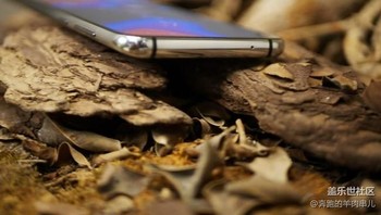 Dapur pacu ponsel ini diserahkan pada Snapdragon 710 dengan pilihan RAM 6 GB dan 8 GB.  Foto: galaxyclub