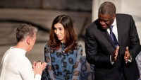 Saat menerima Hadiah Nobel Perdamaian, Murad mengatakan lebih dari 6.500 wanita dari komunitas Yazidi diculik, diperkosa dan diperjualbelikan. Menurut Murad, pelanggaran HAM dan kekerasan seksual itu masih terjadi, bahkan di era globalisasi seperti saat ini, di abad ke-21. NTB Scanpix/Berit Roald via Reuters.