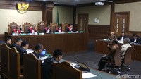 Kehadiran Sofyan Basir dalam sidang berstatus sebagai saksi.