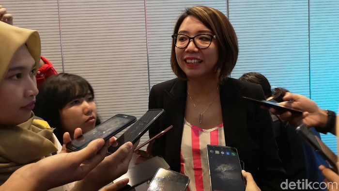 Chief Commercial Officer Tri Indonesia Dolly Susanto bicara soal registrasi SIM Card (Foto: Agus Tri Haryanto/detikINET) Chief Commercial Officer Tri Indonesia Dolly Susanto bicara soal registrasi SIM Card (Foto: Agus Tri Haryanto/detikINET)
