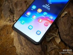 Penampakan Menawan Samsung Galaxy A8s