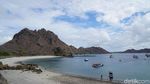 Pemandangan Indah Pulau Padar, Cocok Untuk Liburan Akhir Tahun