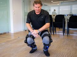 Exoskeleton untuk Ciptakan Prajurit Super