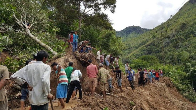 Longsor di Sumbar, Seribuan Warga Desa di Limapuluh Kota Terisolasi Longsor di Sumbar, Seribuan Warga Desa di Limapuluh Kota Terisolasi