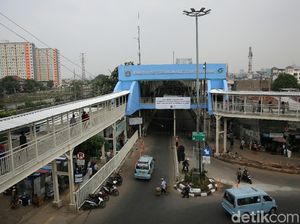 Perlu Tambahan Pagar, Skybridge Tanah Abang Belum Diresmikan