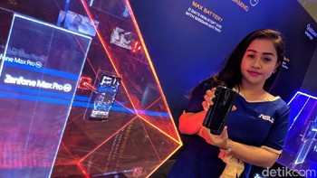 Harga ponsel ini bisa dilihat di sini. (Foto: Adi Fida Rahman/detikINET)