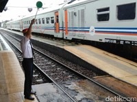 Naik Kereta ke Pangandaran Disambung Bus dari Stasiun Banjar