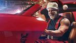 Mobil Dodge Pengganti Kereta Salju Santa Claus