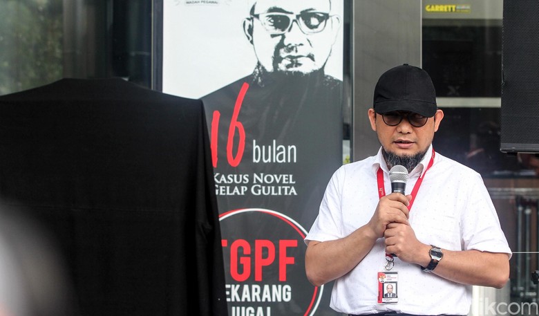 Pihak Novel Heran Polri Bentuk Tim Gabungan Jelang Debat Pilpres Pihak Novel Heran Polri Bentuk Tim Gabungan Jelang Debat Pilpres