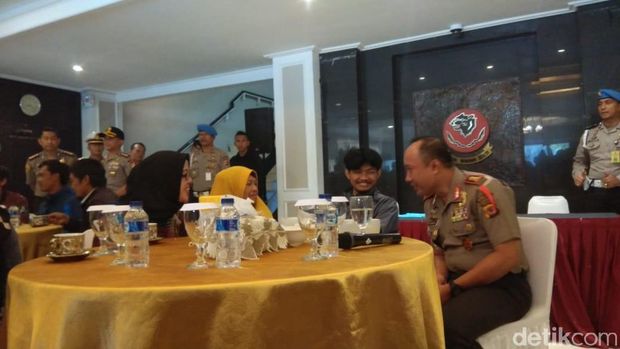 Korban Selamat KKB Papua Asal Garut Akhirnya Bertemu Keluarga
