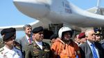 Saat Pesawat Pengebom Berkemampuan Nuklir Rusia Tiba di Venezuela