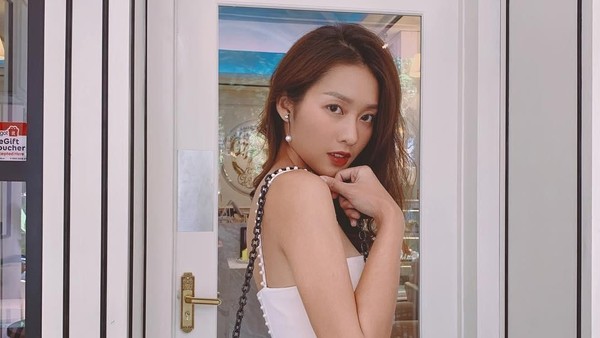 Foto: Model Cantik Vietnam yang Suka Traveling