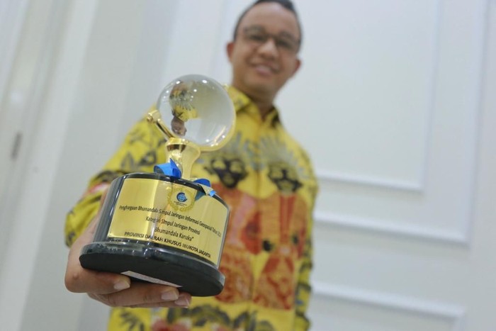 Pemprov DKI Jakarta Raih Penghargaan Bhumandala Kanaka