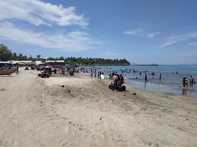 Jurus Pemkab Serang Agar Pantai Anyer Ramah Wisatawan