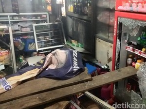 Ketakutan Warga Usai Rumah Pemukul TNI Diamuk Massa