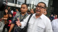 Deddy diperiksa sebagai saksi untuk mantan Direktur Operasional Lippo Group Billy Sindoro.