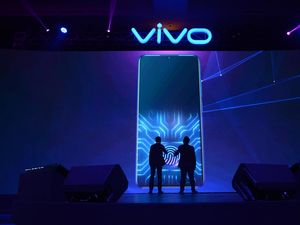 Tunggu MWC Shanghai 2019: Kamera Bawah Layar, Cas Kilat 120W
