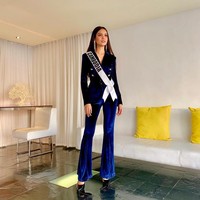 Rern Sinat sendiri sudah bertemu lagi dengan Miss Australia dan Miss USA. Dalam sebuah rekaman video yang beredar, Miss USA dan Miss Australia tampak berkomunikasi dengan Rern menggunakan bantuan Google Translate. Mereka bertanya pada wanita cantik itu apakah dia baik-baik saja dan Rern yang sempat menangis karena masalah ini mengatakan dirinya baik. Foto: Instagram @rern_sinat