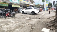 Foto: Keributan terjadi tepatnya di depan toko Soto Kudus. (Guruh-detikcom)
