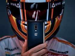 Melihat Si Garang OnePlus 6T Edisi McLaren, RAM-nya 10 GB