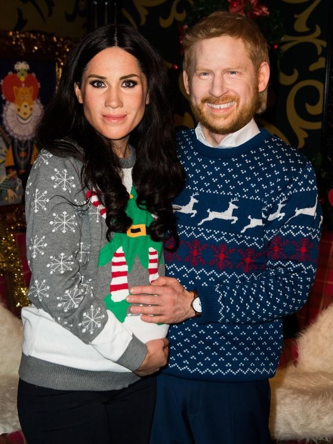 Aki konyol Meghan dan Harry ini tentu bukanlah hal nyata. Melainkan ini merupakan sosok patung lilin hidup. Tampilan patun lilin hidup ini tampak konyol sekaligus menyeramkan.  Foto: Getty Images