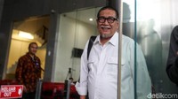 Deddy Mizwar keluar gedung KPK, Jakarta, Rabu (12/12/2018).