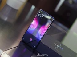 Penampakan Keren Ponsel Dua Layar Vivo