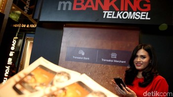 Telkomsel percaya diri aplikasi mBanking ini akan disambut antusias oleh para pelanggannya. Apalagi sebelum ini para pelanggan Telkomsel masih menggunakan SMS untuk melakukan transaksi perbankan.